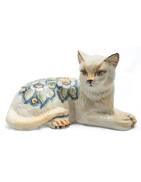 Gatto sdraiato in Ceramica di Caltagirone con Decoro Fiore Blu